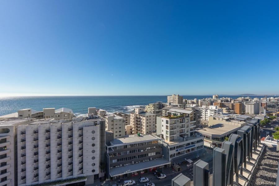 2 Bedroom Property for Sale in Sea Point Western Cape